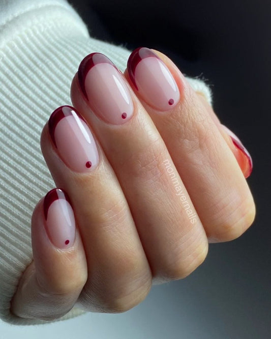 15 Elegant Homecoming Nail Ideas 2026