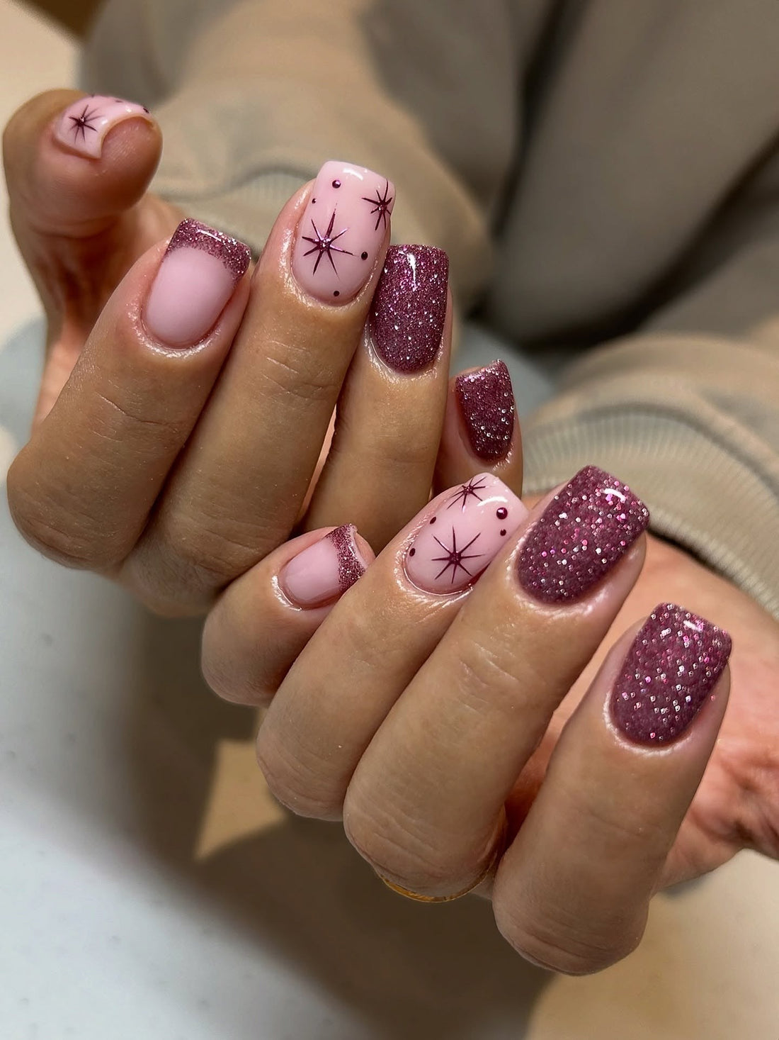15 Bold Purple Glitter Nail Ideas 2026