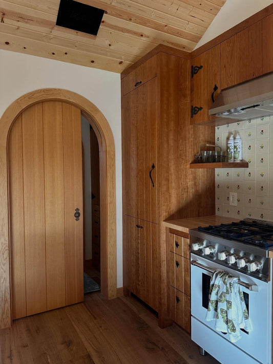 15 Kitchen Door Ideas Worth Copying for 2026