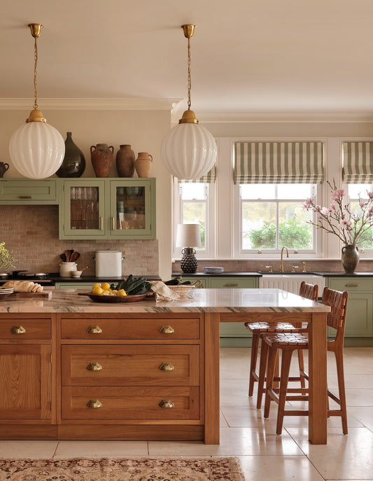 15 Brilliant Chandelier Ideas for Kitchen Transformations