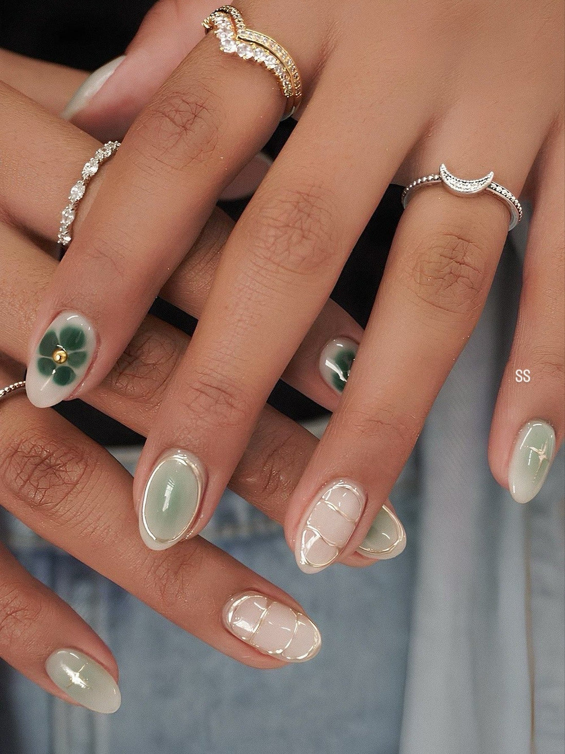 15 Trending Silver and Blue Nail Ideas 2026