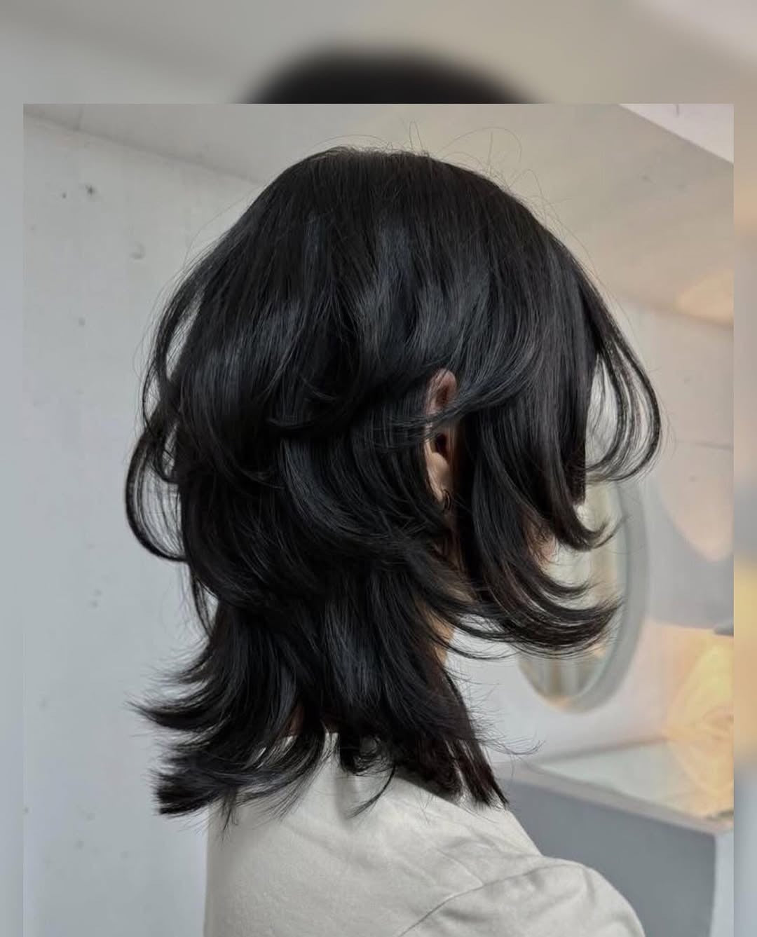 15 Stunning Layered Wolf Haircut Trends 2026