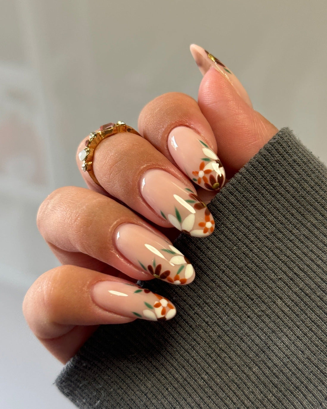 15  Elegant Simple Fall Nail Ideas for a Seasonal Vibe