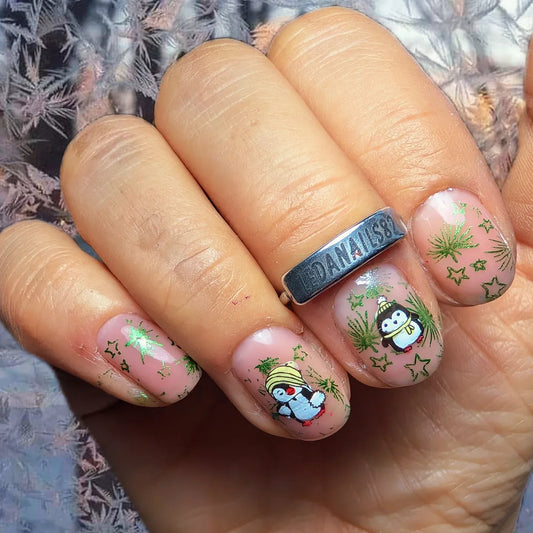 15 Penguin Nails Inspo for 2026