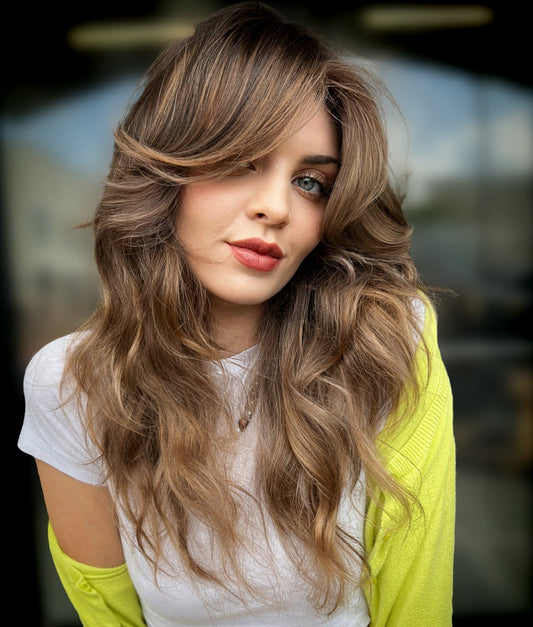 15 Wavy Hair with Bangs