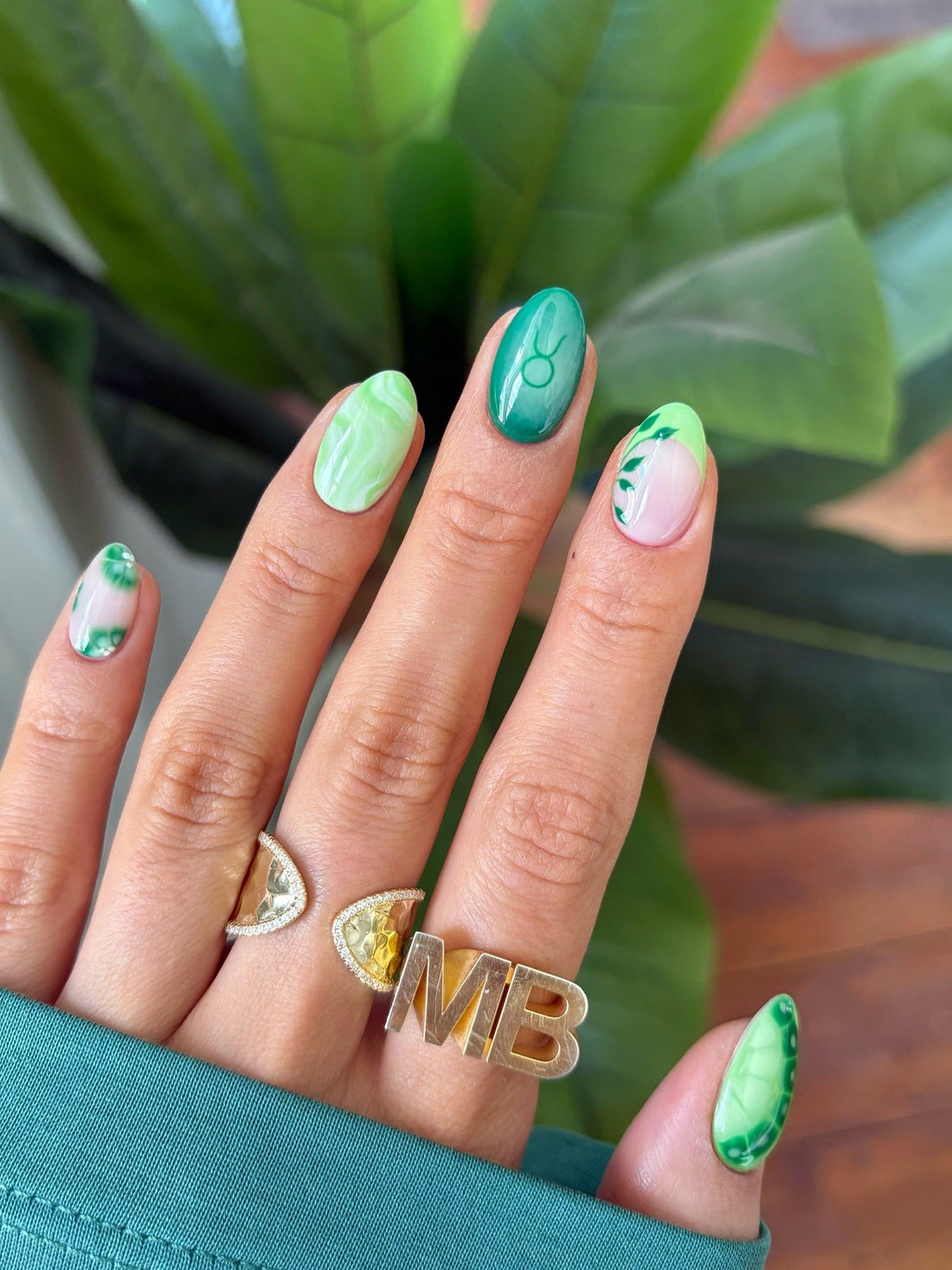15 Turquoise Nail Ideas That Shine With Elegance