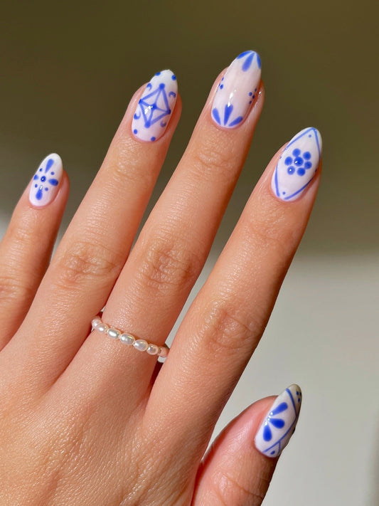 15 Must-Try Blue Summer Nail Ideas 2026