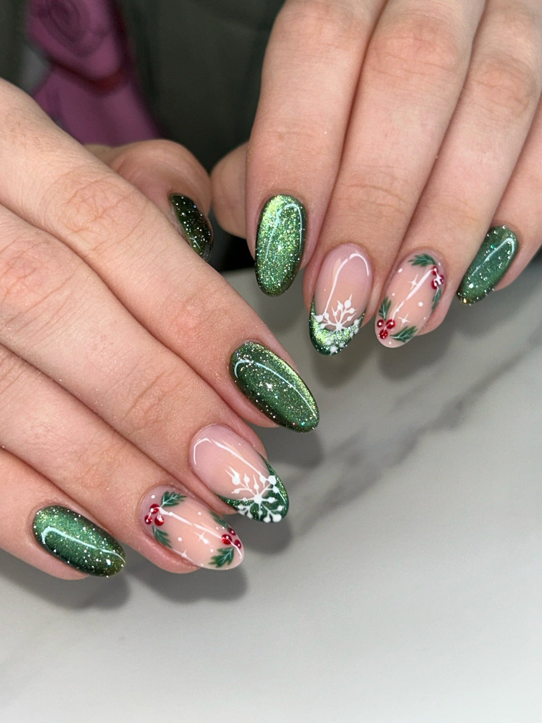 15 Must-See Red and Green Nail Ideas 2026