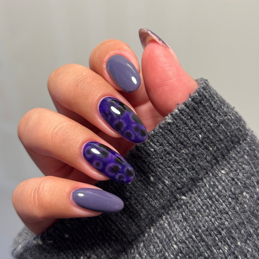 15 Trendy Dark Purple Nail Ideas
