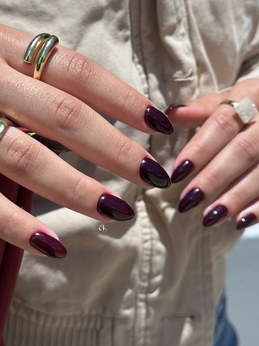 15 Gorgeous Dark Red Coffin Nails 2026