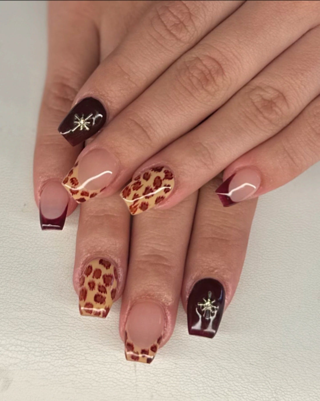 15 Fierce & Fabulous Cheetah Nail Ideas