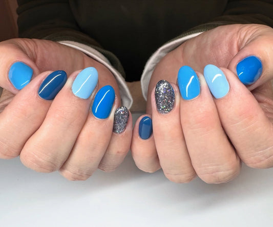 15 Blue Glitter Nail Ideas Everyone Wants in 2026