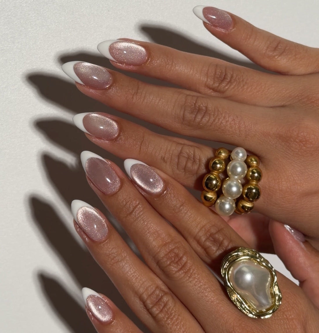 15 Fresh Cat Eye French Tip Nail Ideas 2026