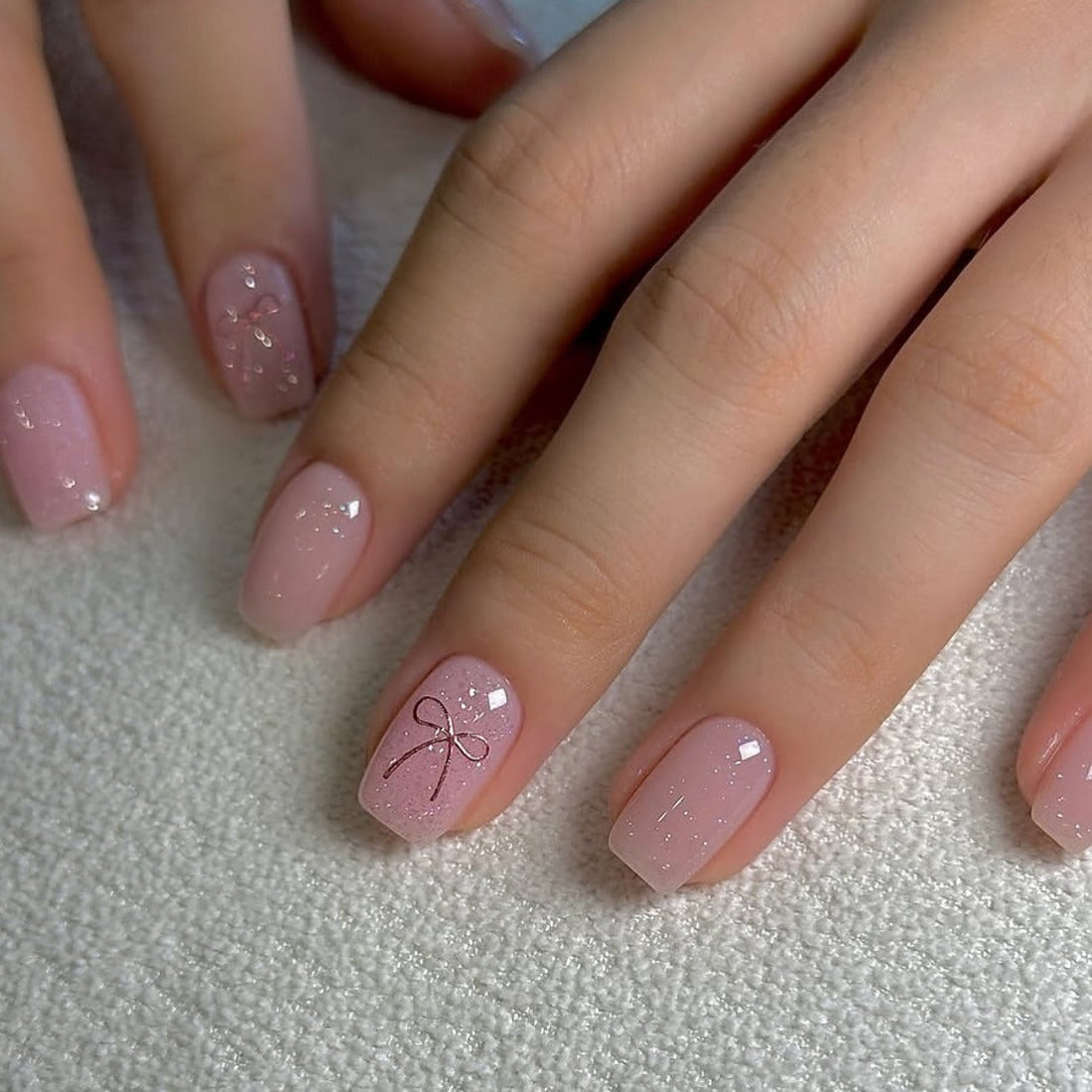 15 Pretty Short Wedding Nail Ideas 2026