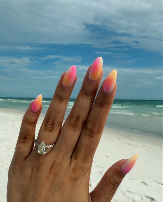 15 Trendy Vacation Nail Ideas 2026