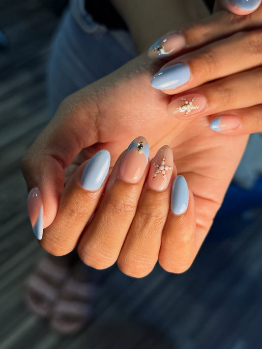 15 Dreamy Vacation Nail Ideas 2026