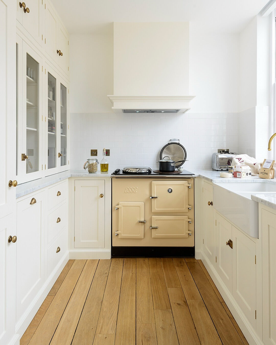 15 Small Kitchen Cabinet Ideas for a Fresh Look