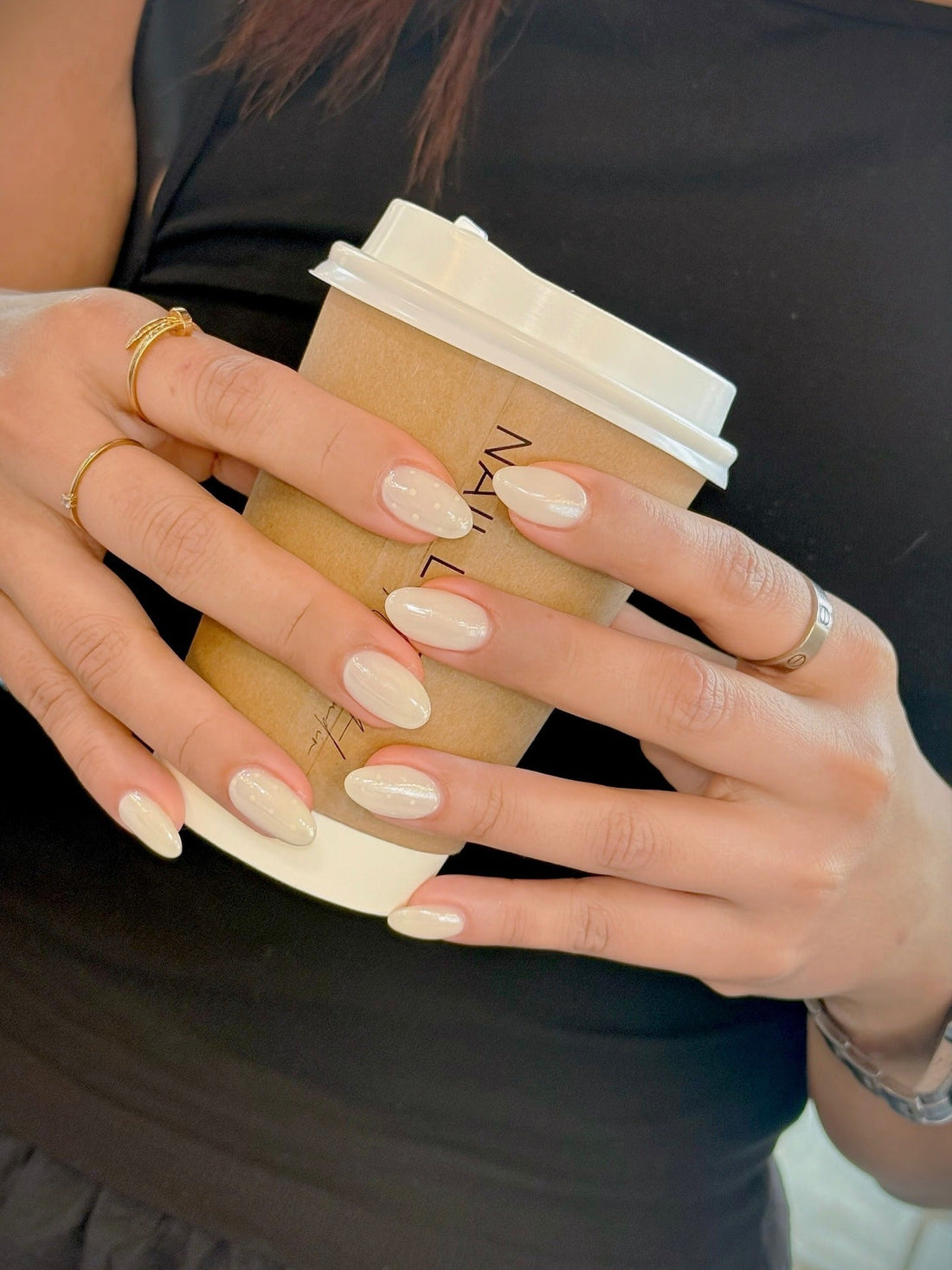 15 Must-Try Pearl Nail Ideas for a Polished Look 💅