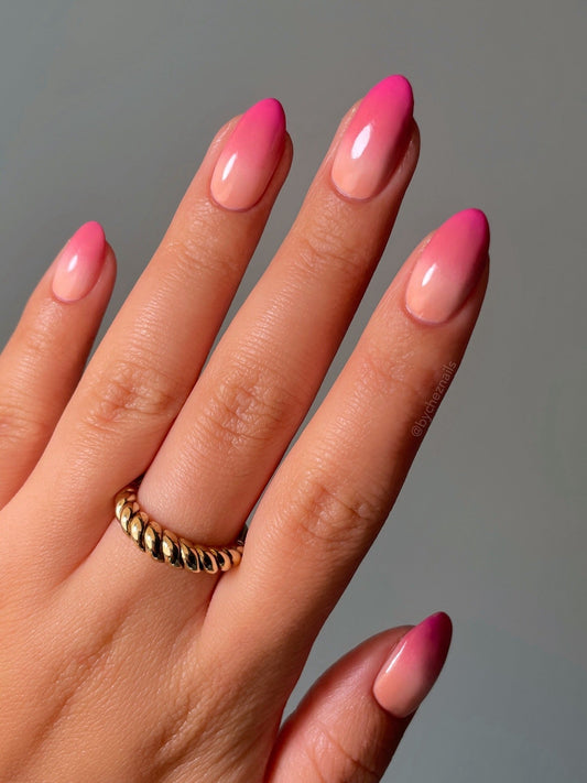 15 Best Gradient Nail Ideas for 2026