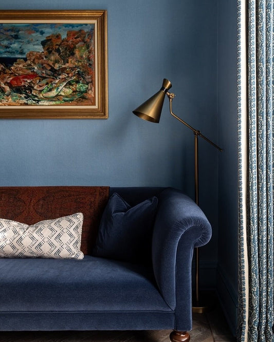 15 Royal Blue Living Room Decor 2026
