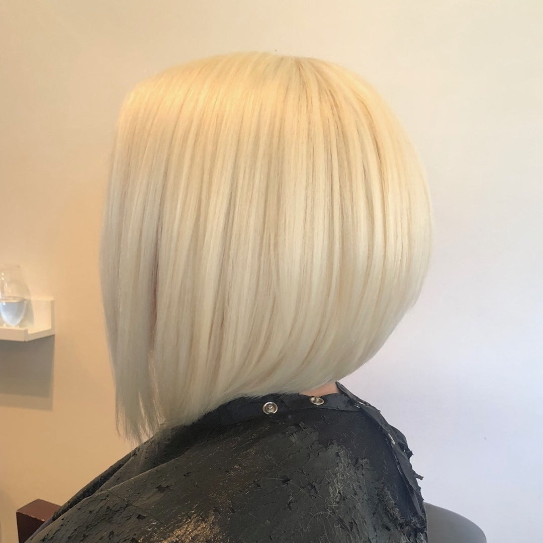 15. Stacked Bob Hair Favorites for 2025