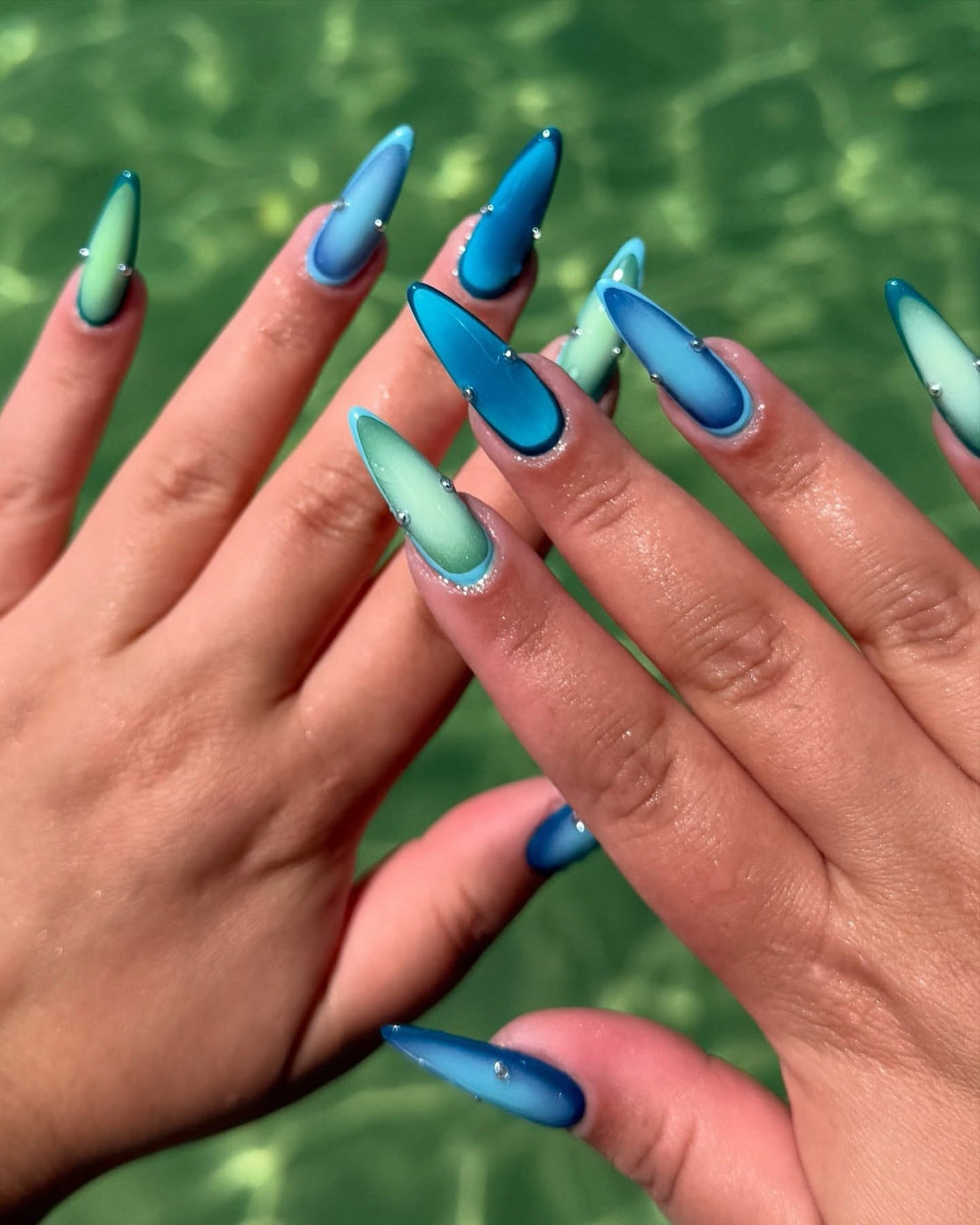 15 Iridescent Nail Ideas for 2026