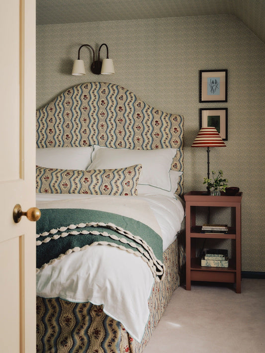 15 Rustic Country Bedroom Ideas You’ll Want in 2026
