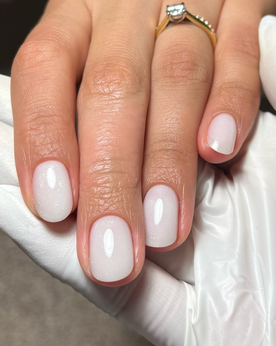 15 Trendy White Short Nail Ideas 2026