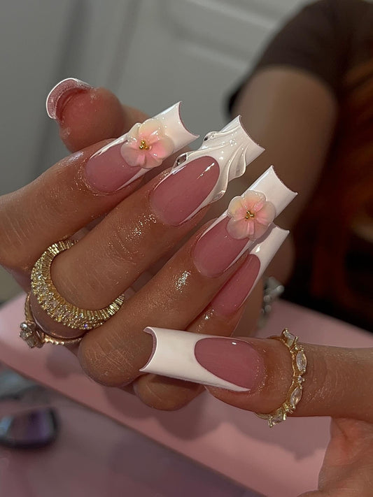 15 Must-See Medium Square Nail Ideas 2026