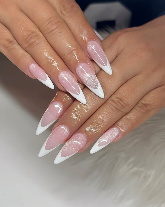 15 Best Almond French Tip Nail Ideas 2026