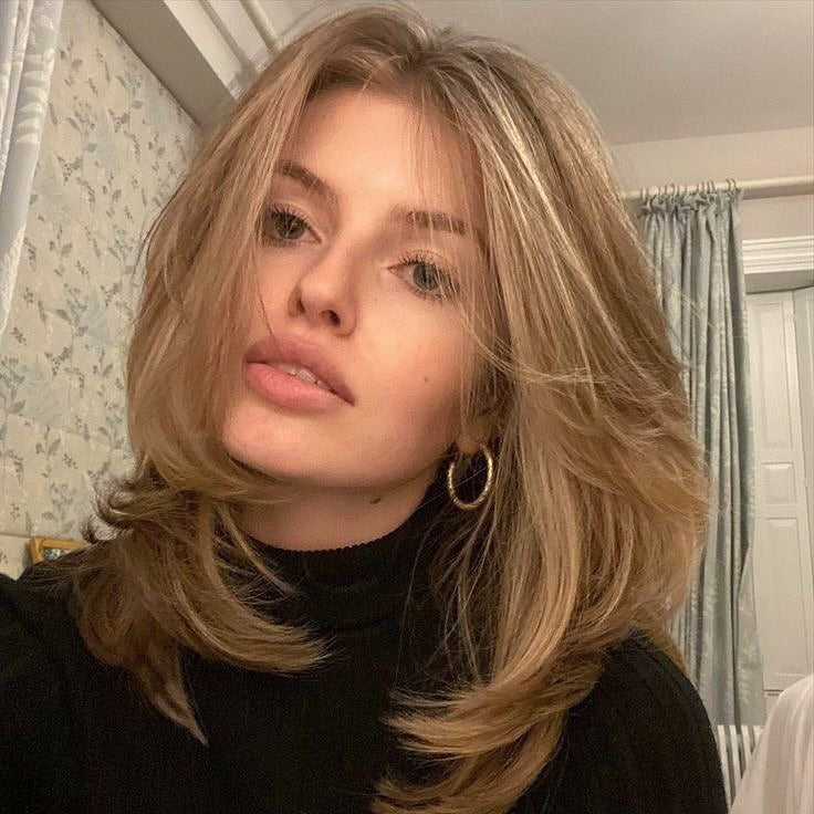 15 Fresh Medium Wispy Haircuts for a Lighter Look