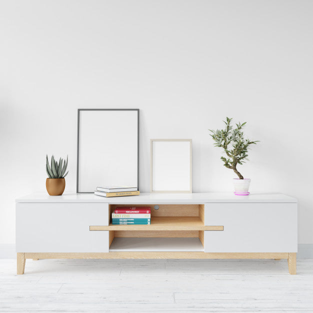 Free Blank White Frame Mockup On Wooden Table Psd