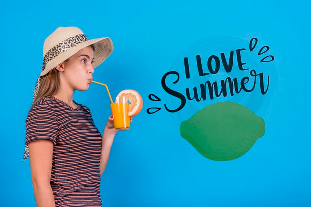 Free Copyspace Mockup For Summer With Joyful Woman Psd