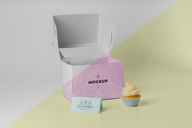 Free Delicious Cupcake Mockup Psd