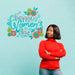 Free Medium Shot Woman Posing With Blue Background Psd