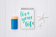 Free Notepad Mockup With Summer Concept Psd