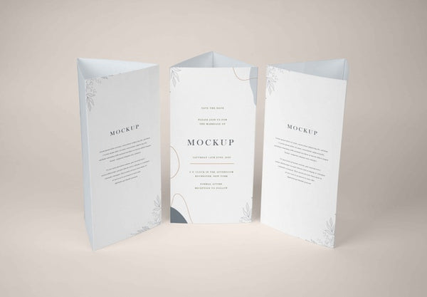 Free Paper Table Tent Mockup Design Psd