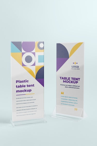 Free Paper Table Tent Mockup Isolated Psd