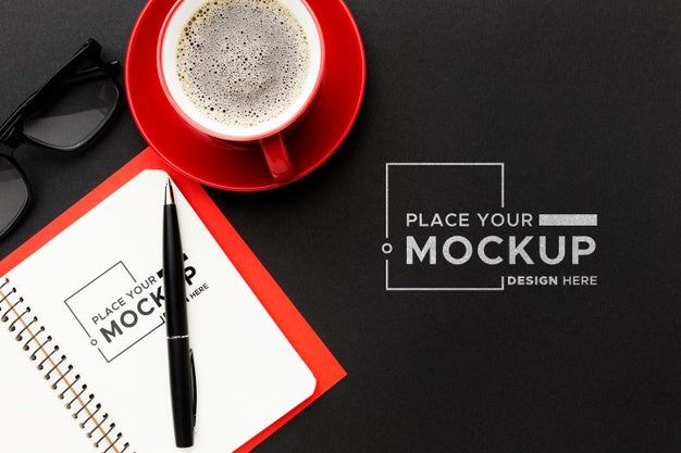 Free Top View Of Desk Concept Mock-Up Psd