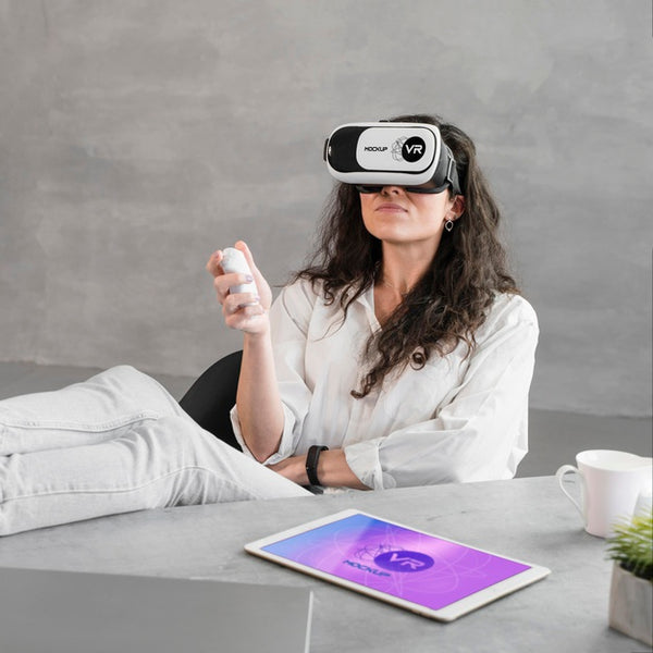 Free Virtual Reality Technology Concept Mock-Up Psd