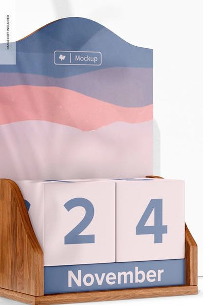 Free Wooden Infinite Desk Calendar Mockup, Close Up Psd