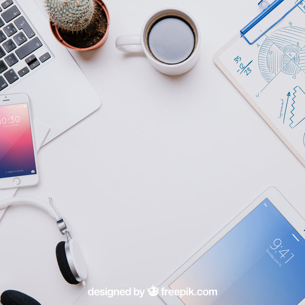 Free Workspace Mockup From Above With Copyspace Psd
